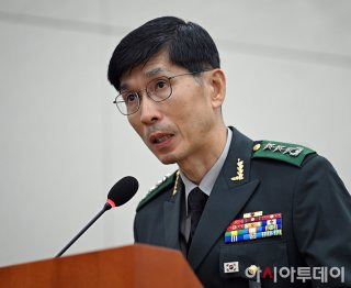 국가안보실 국방비서관 역할