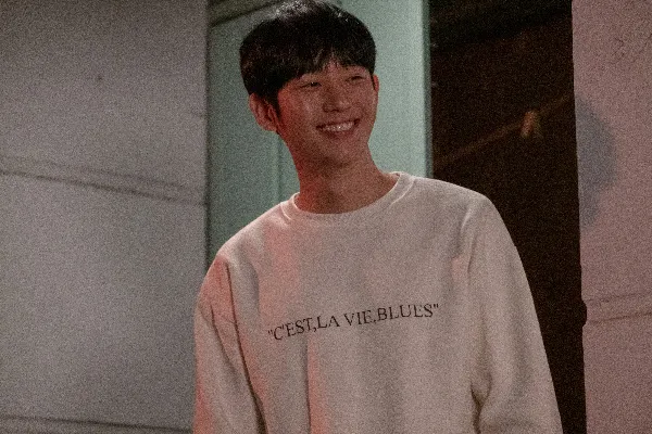 우상필 역(정해인)