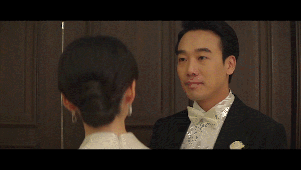 재벌집 막내아들 극중 김남희와 박지현 결혼식장면