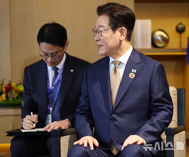 이재명 대통령과 캄보디아 총리 회담 일자리 납치 스캠 사태 군사 교류 이야기