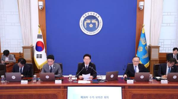 이재명 대통령 "한국판 국부펀드 상반기 설립"&hellip;제조 주권 확보와 보편적 가치 외교 선언