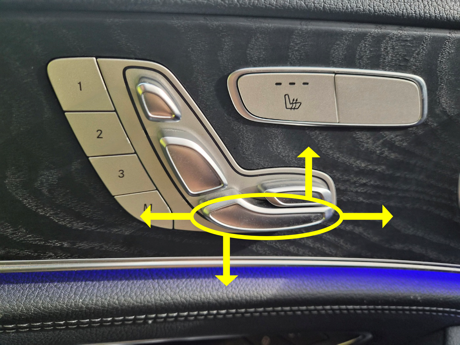 벤츠 전동시트 베이스 버튼, 앞뒤 이동 및 높낮이 조절 방향 표시