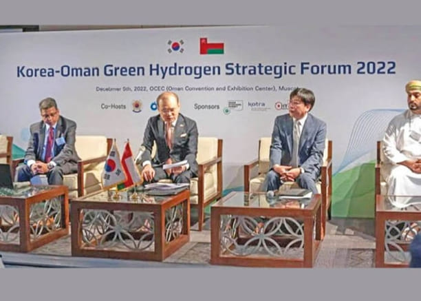 한국, 오만 그린수소 플랜트 사업 우선협상대상자 선정...8조원 규