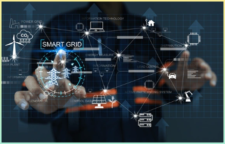 데이터 처리와 요청을 하는 것을 표현한 손과 아이콘 이미지