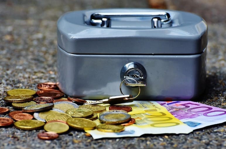 Cashbox&amp;#44; Money&amp;#44; Currency