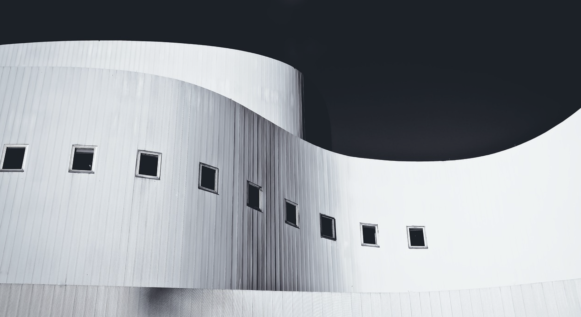 곡선 형태의 건축