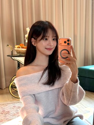 김지영 하트시그널 프로필 나이 남편 윤수영 직업 학력 고향 으로 포스팅 글 만들어줘