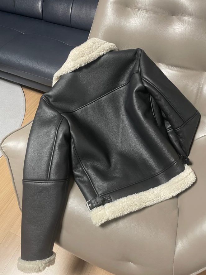 자라 페이크 무스탕