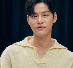 윤지온 음주운전