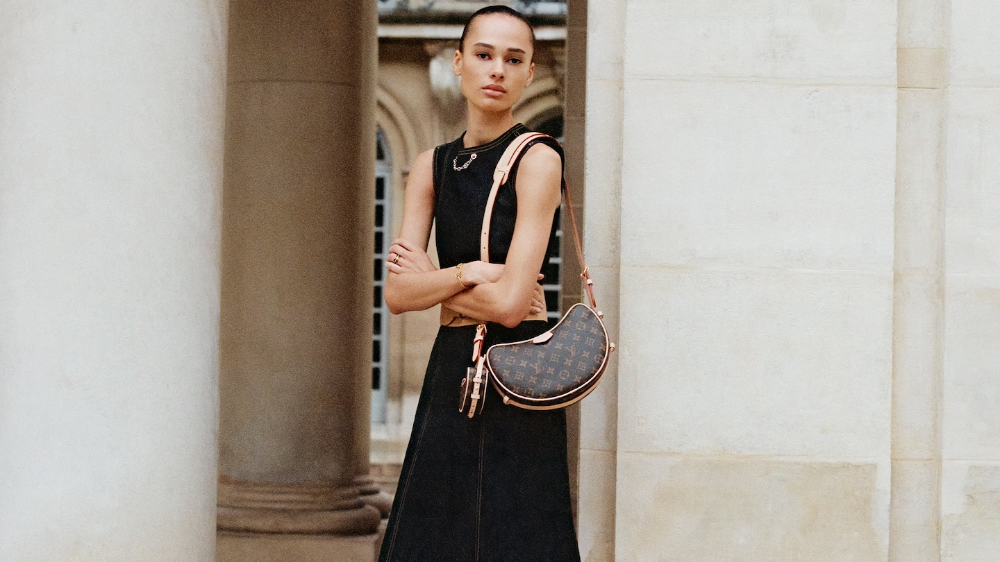 루이비통(Louis Vuitton) 아이코닉 모노드램 크루아상백