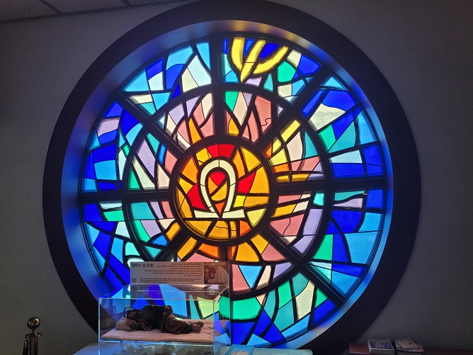 수원 칠보성당 스테인드글라스
