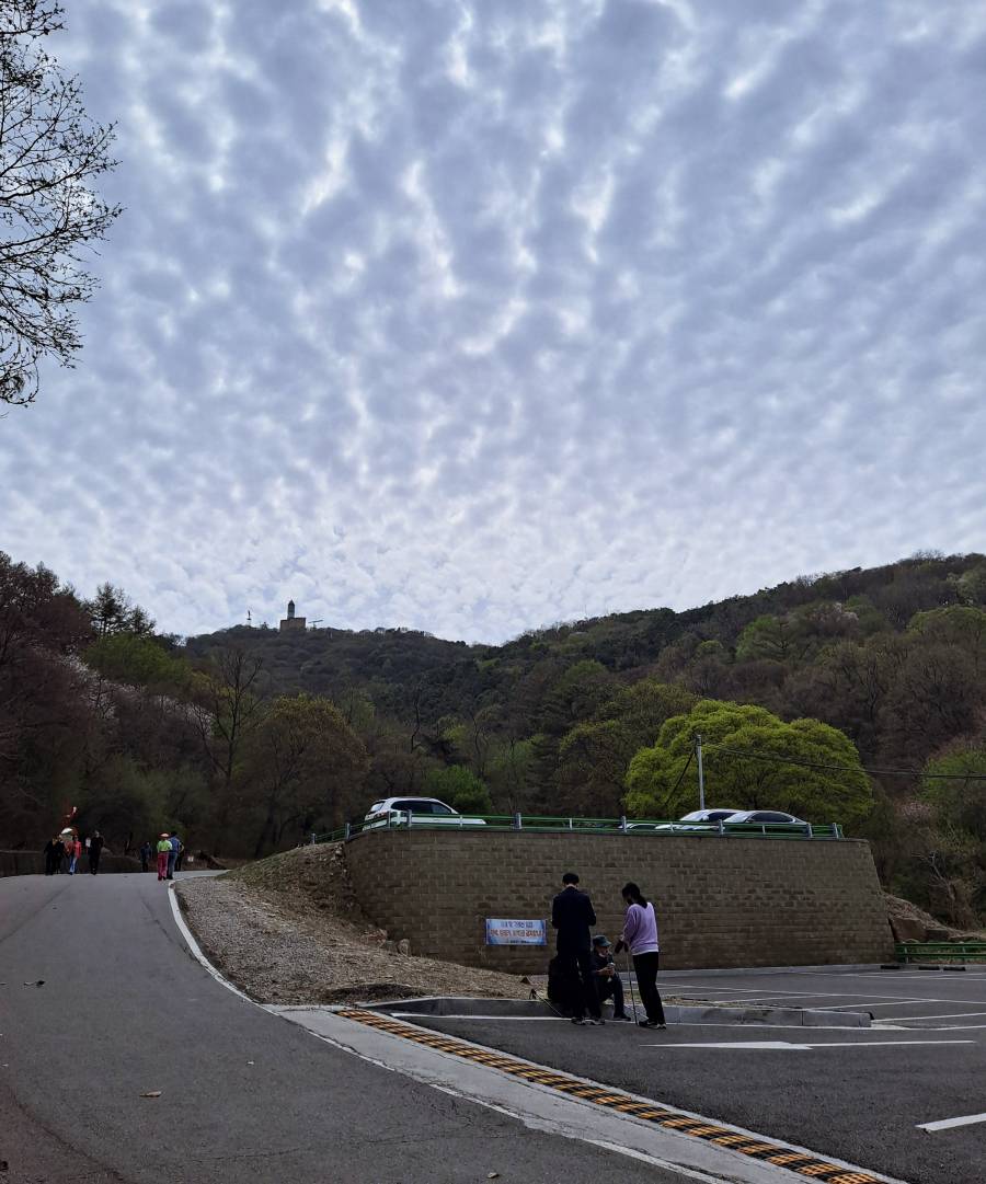 백련사 주차장