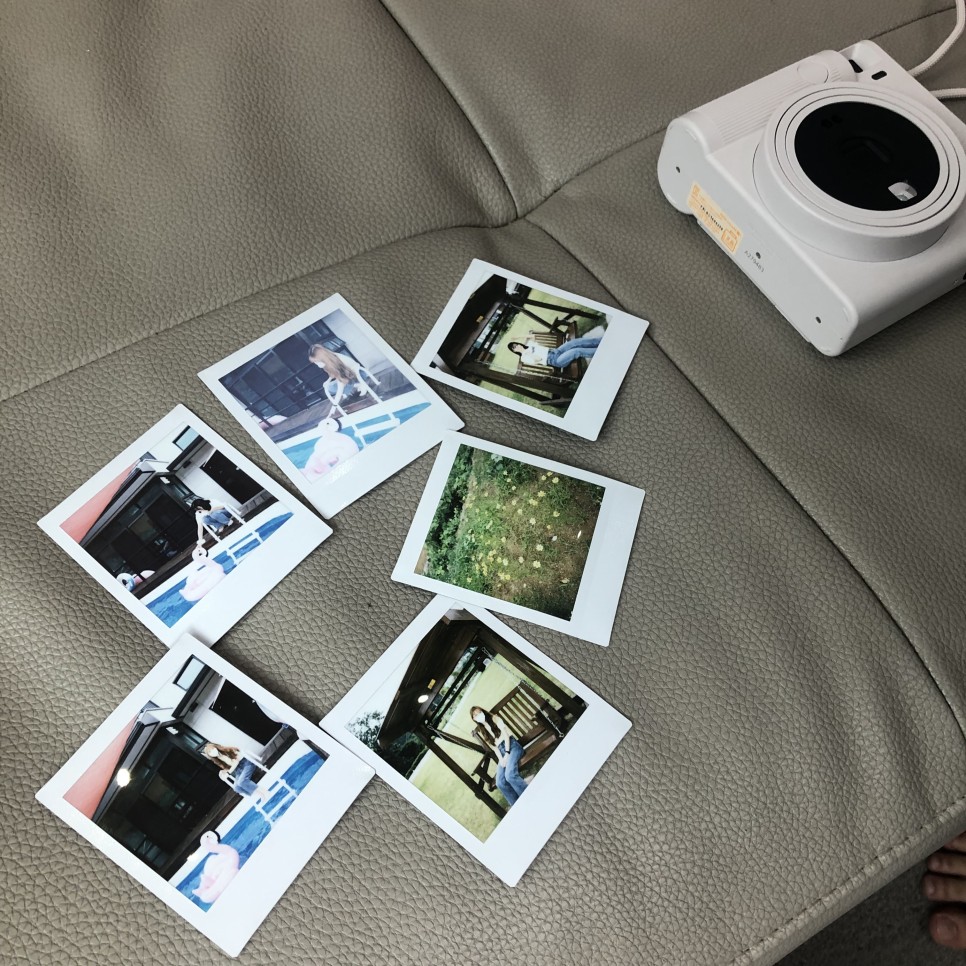 폴라로이드 사진