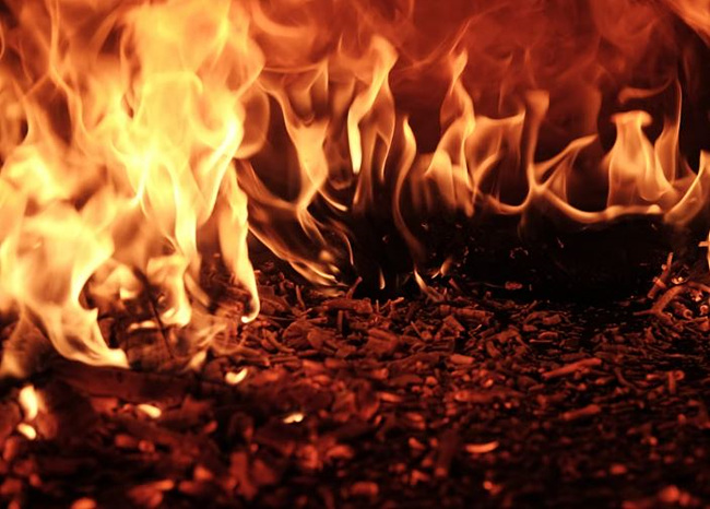 불이 나는 사진