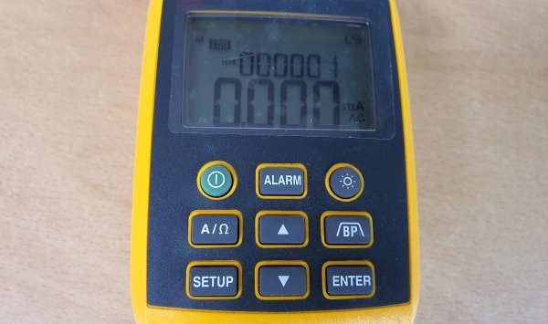 접지저항기-버튼들