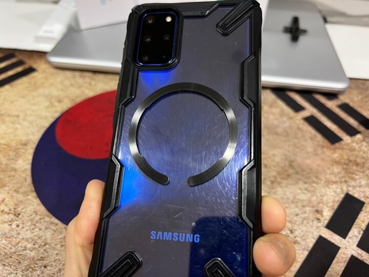 갤럭시에 부착한 링 스티커