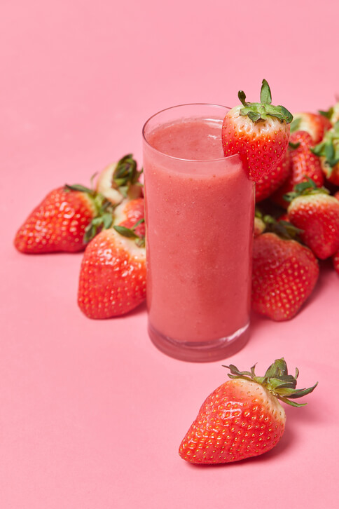 냉동딸기로 딸기라떼 만드는 법