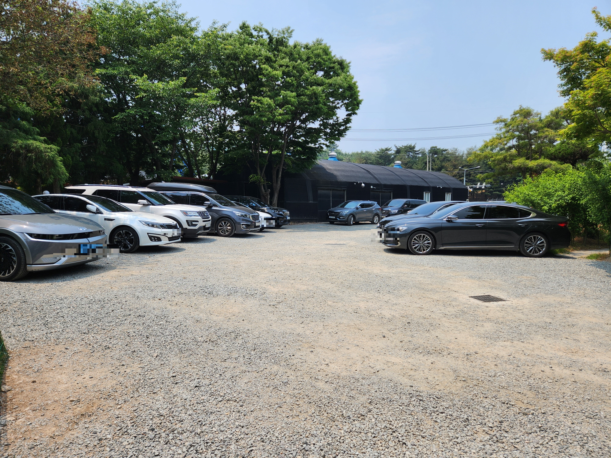 서운칼국수 - 주차장