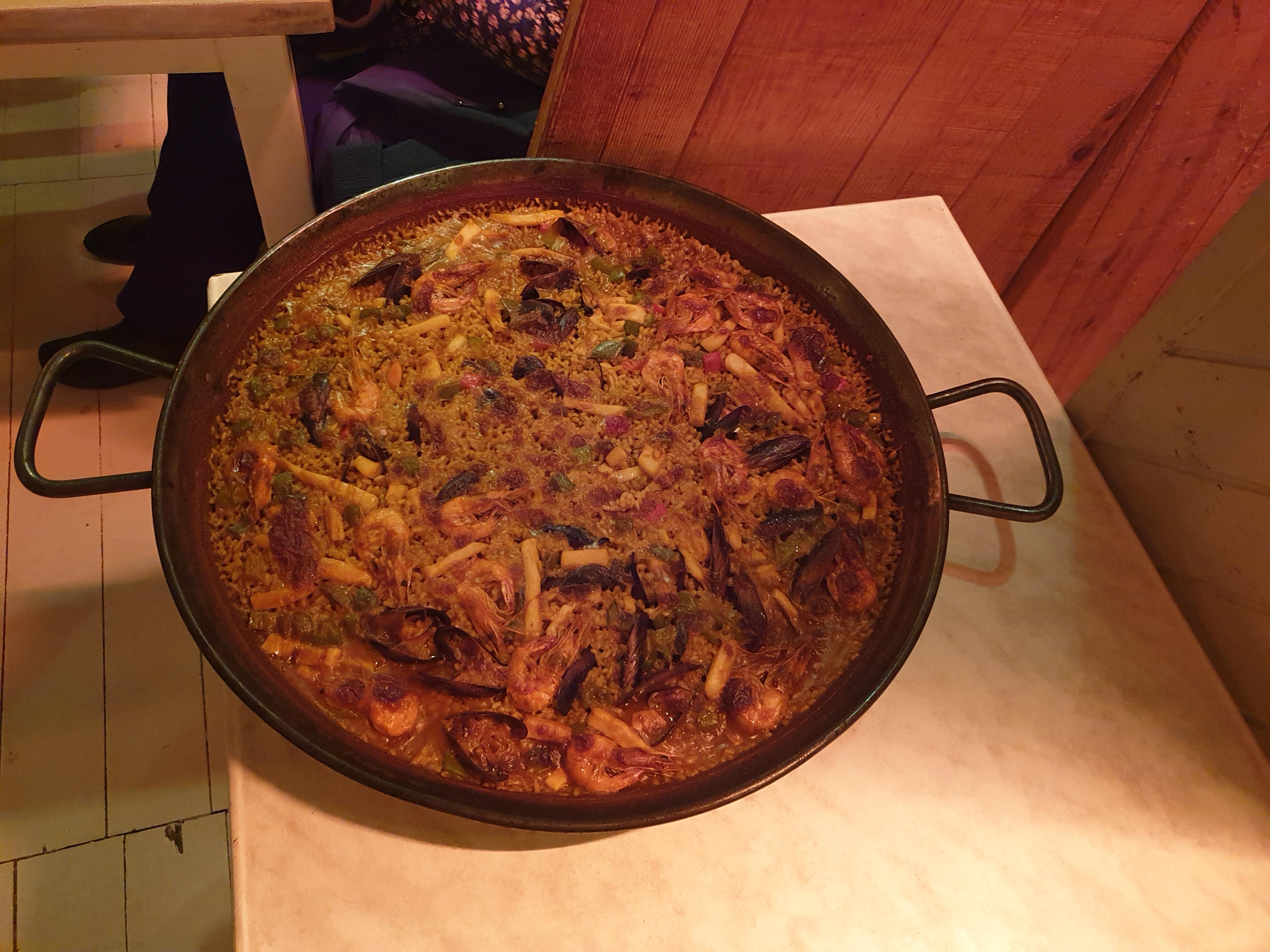 이미지-alt-태그-해산물 파에야