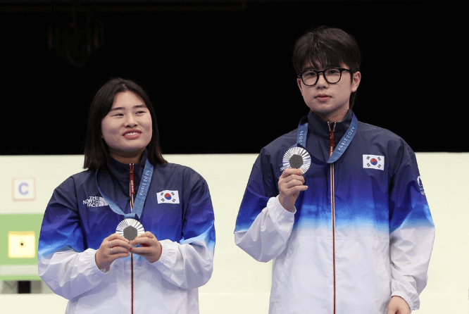 사격 박하준 시구 경기