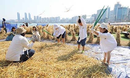 2025 광안리어방축제 총정리|먹거리·포차·할인쿠폰·무료주차 완벽 가이드