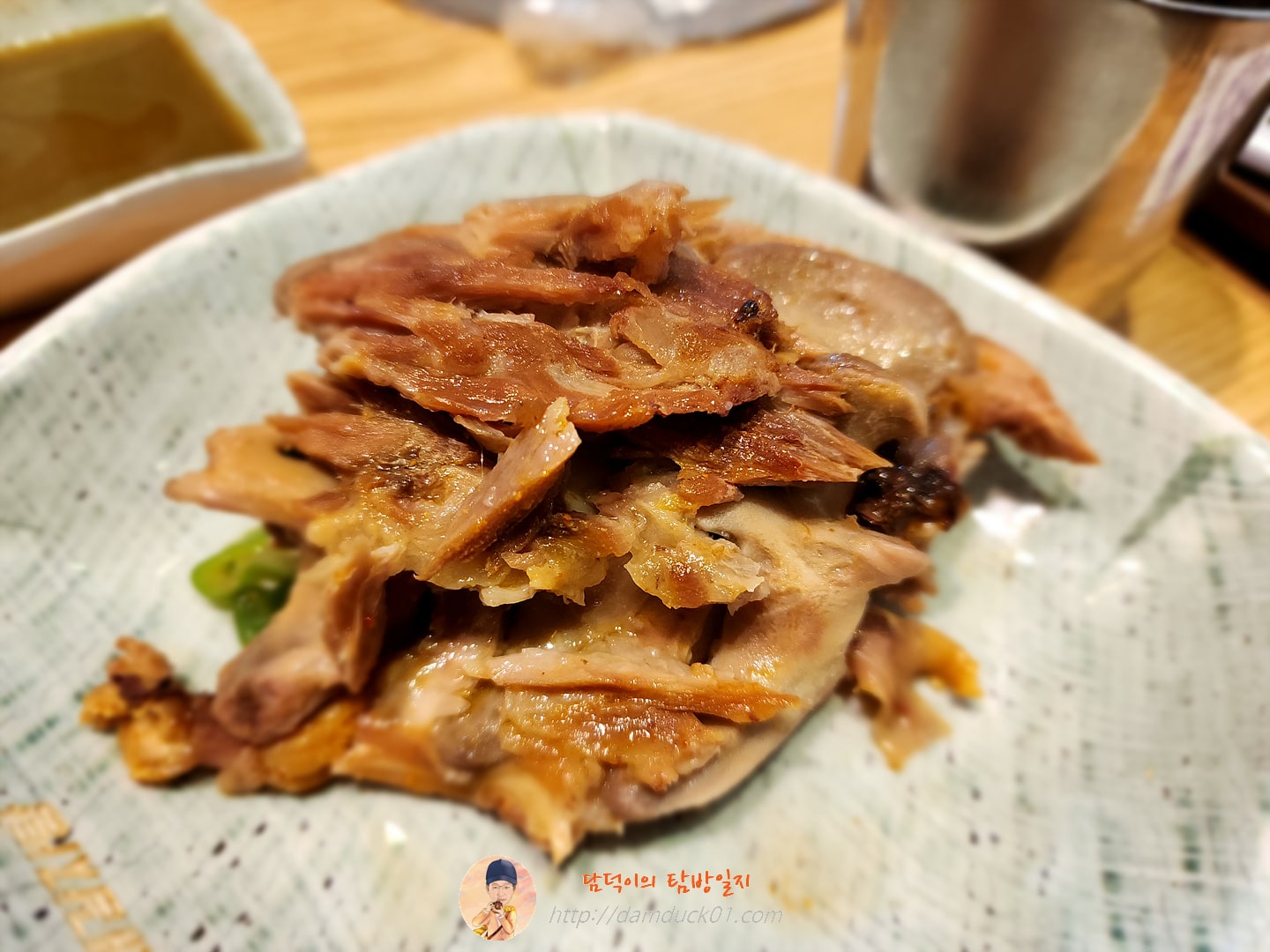 고래감자탕 얼큰뼈해장국