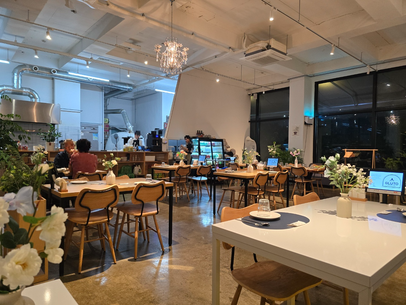 글루토실내모습