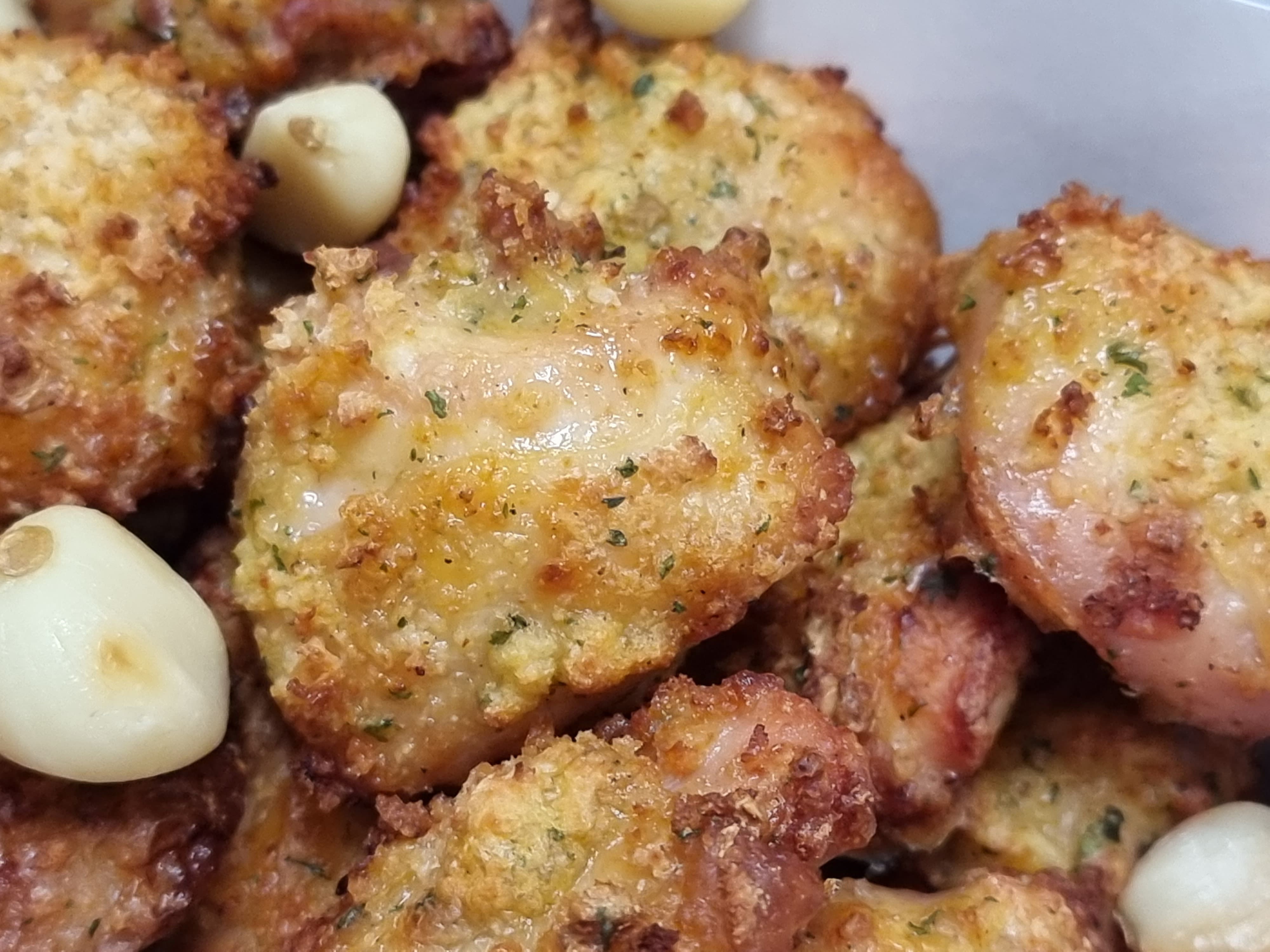 굽네치킨-남해마늘바사삭-치킨