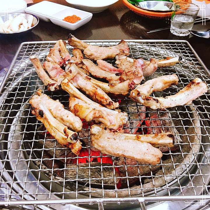 토요일은 밥이좋아 시흥 숯불 등갈비 구이 맛집 22년 노포 쪽갈비 항정살 갈매기살 가브리살 현지인 추천 토밥 좋아 방송정보