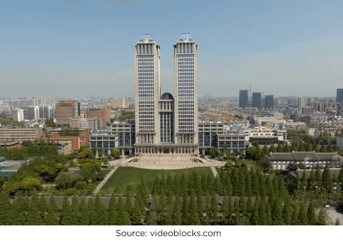 세계 최고 높이 대학 캠퍼스 빌딩 VIDEO: UNIVERSITIES WITH TALLEST BUILDING IN THE WORLD