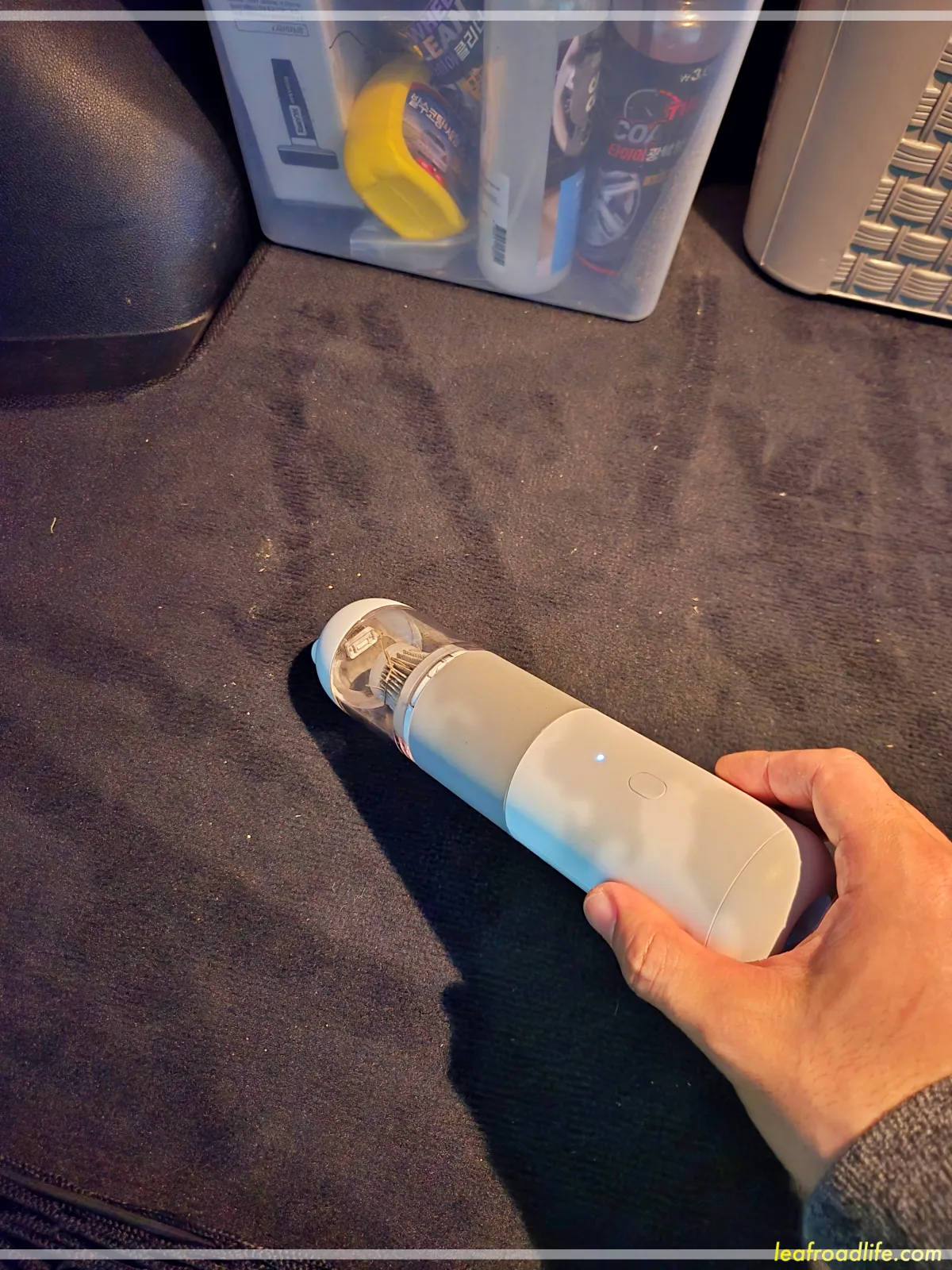 알리오-휴대용-이지클린-무선-청소기-트렁크청소