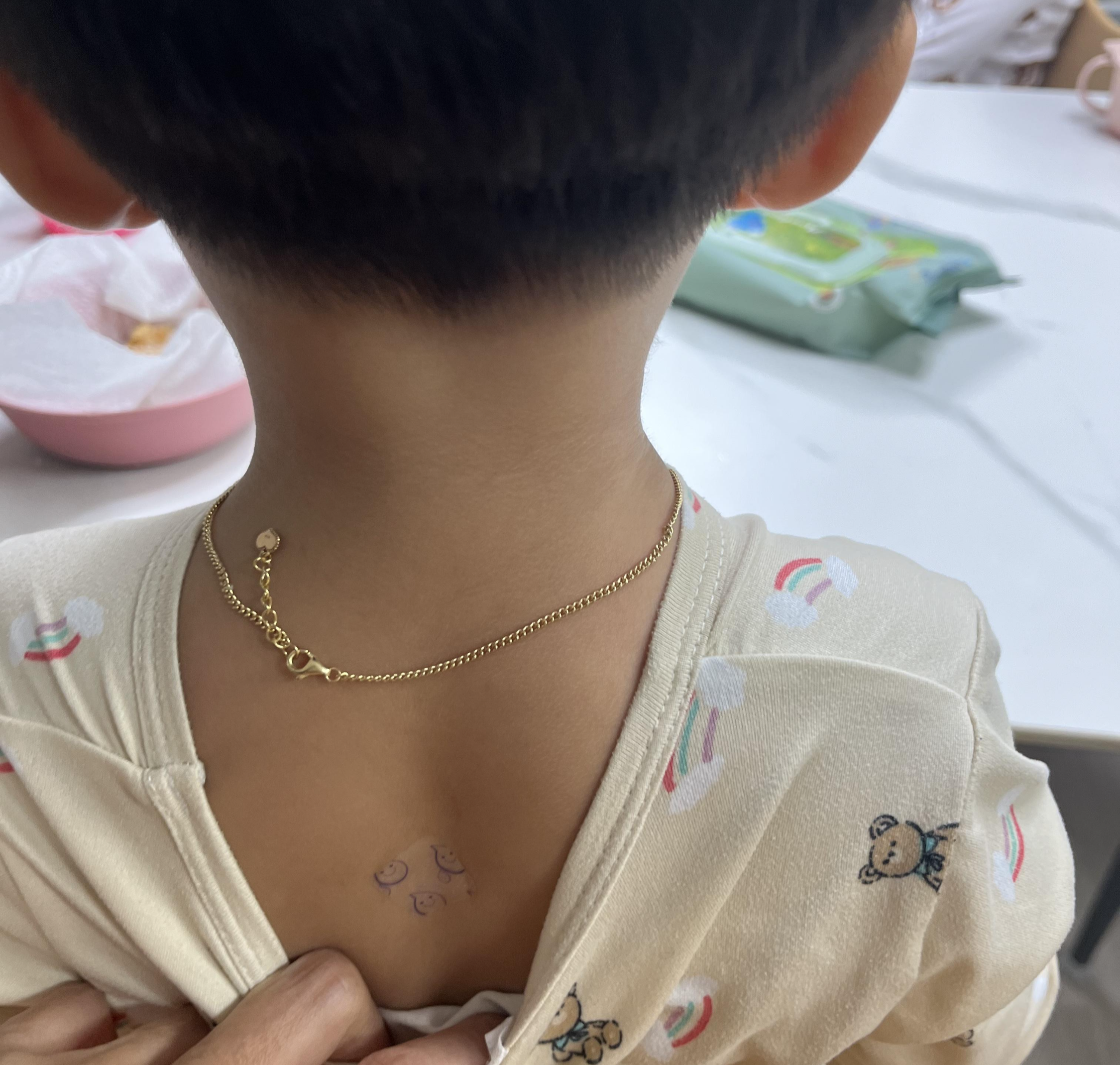 기침패치-부착-위치-아기-등