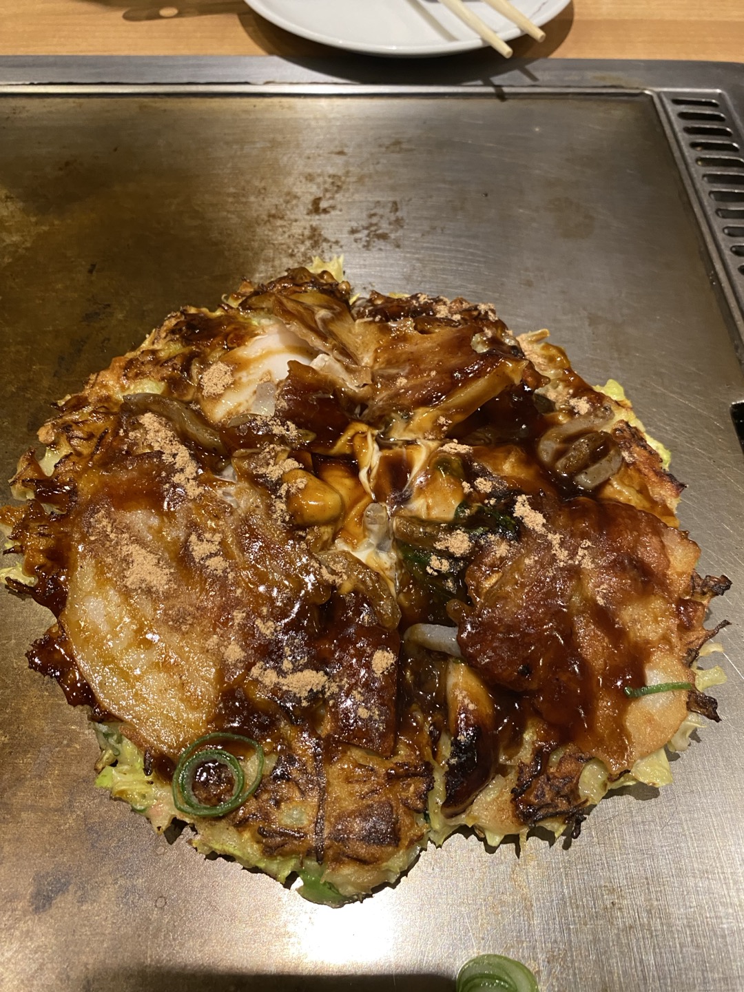 “도쿄에서 진짜 오코노미야키 찾는다면 이 집!”