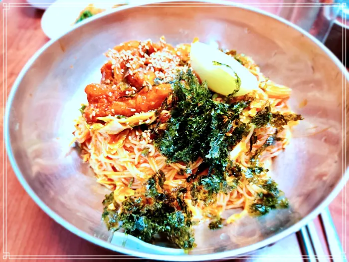 종로 3가 맛집 20년 전통 노포&#44; 비빔국수&#44; 콩국수