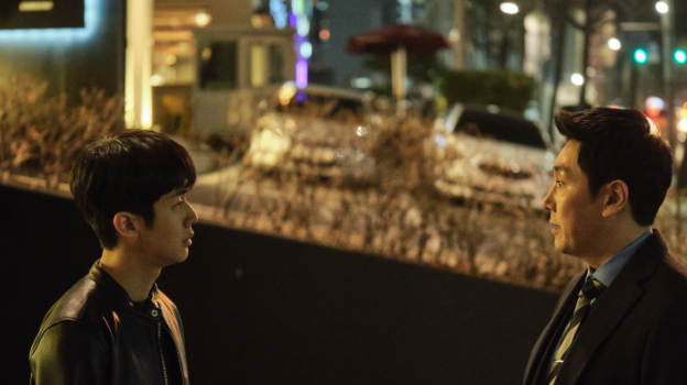 경관의 피