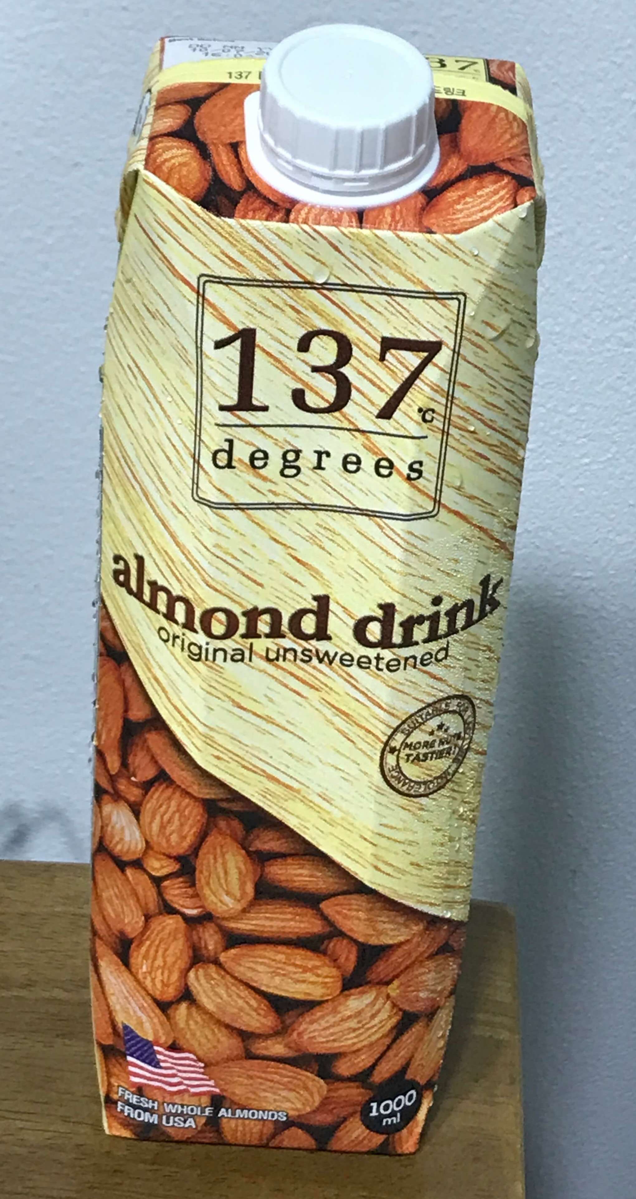 137 아몬드밀크 통