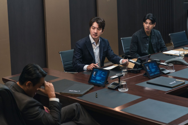 영화-히트맨2-권상우-이이경-정준호-스틸컷