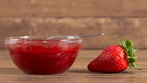 한국의 떡 종류 무지개떡-딸기퓌레