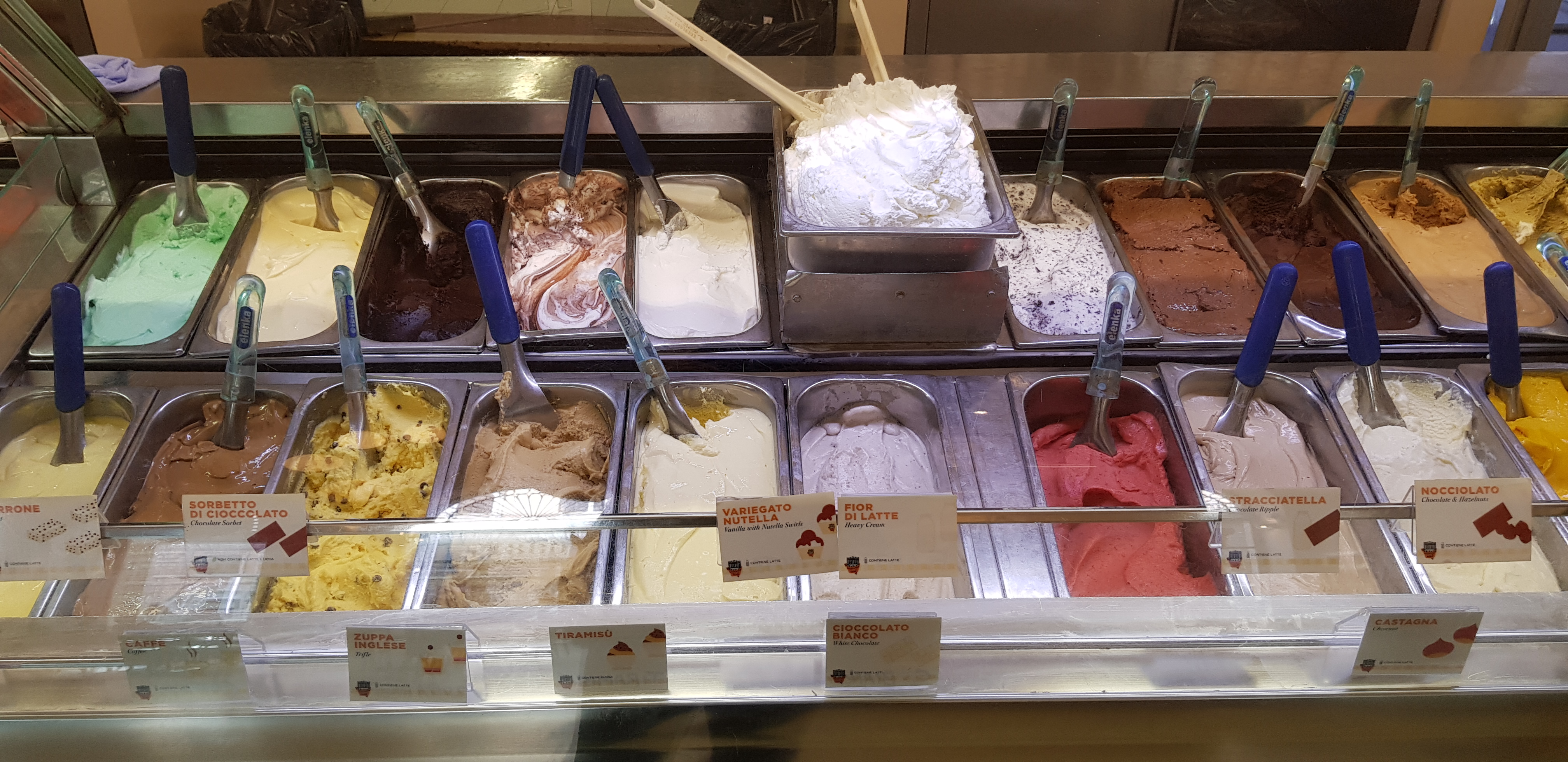 이탈리아 로마 Fassi의 젤라또 종류