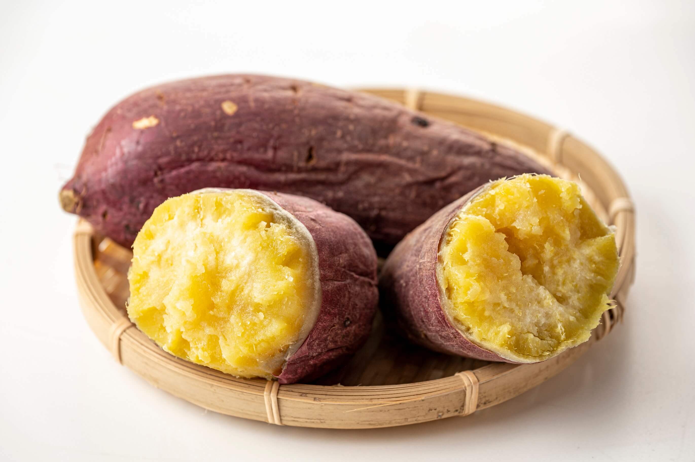 흰머리의 원인과 이유부터 흰머리에 좋은 5가지 음식 - 흰머리 관리의 모든 것