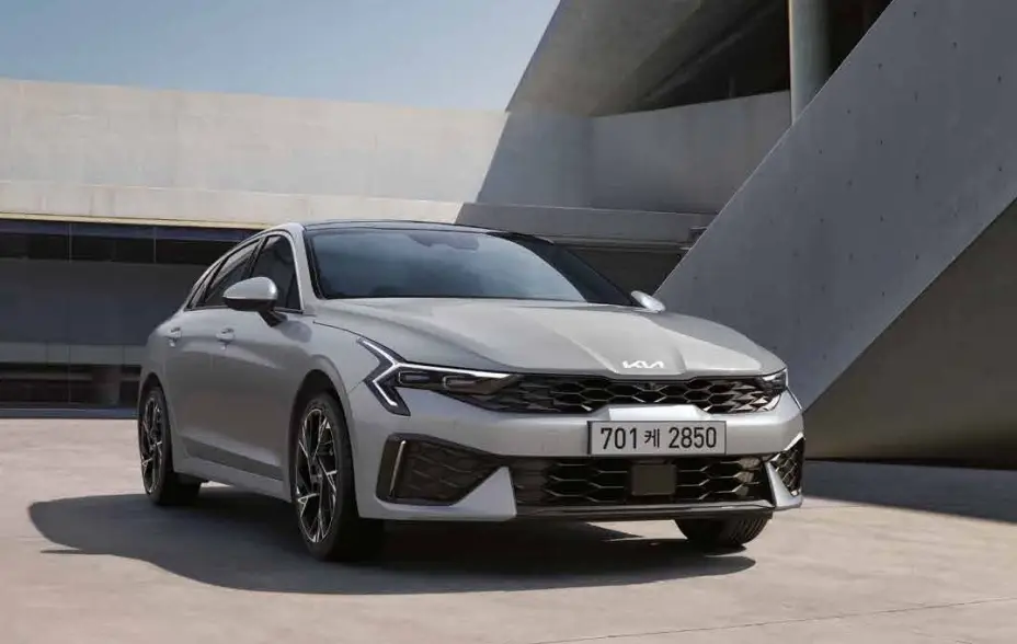 기아차-K5-제원-연비-가격표