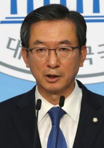 정성호 국회의원 현근택 성희롱 발언 징계 논란