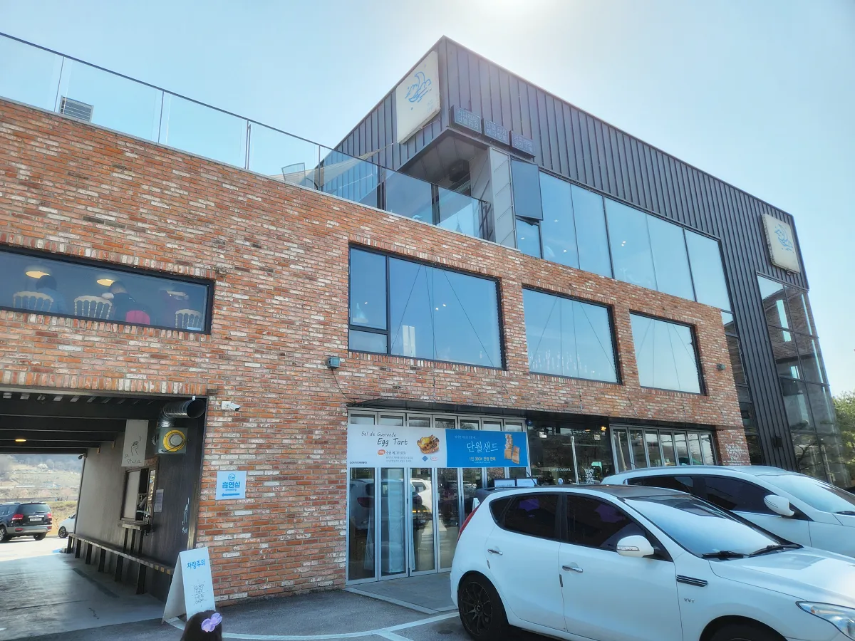 카페-단월-외관