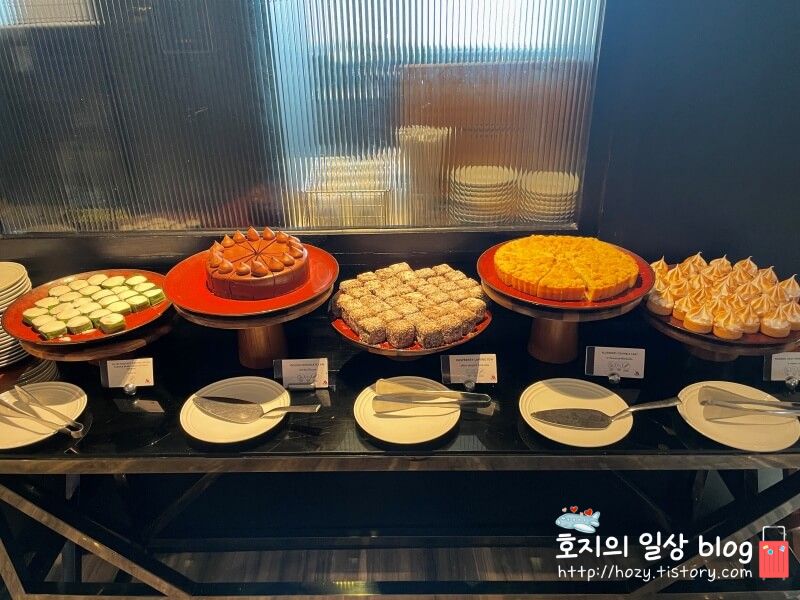 방콕 메리어트 마르퀴스 퀸즈파크 클럽라운지 뷔페메뉴_디저트