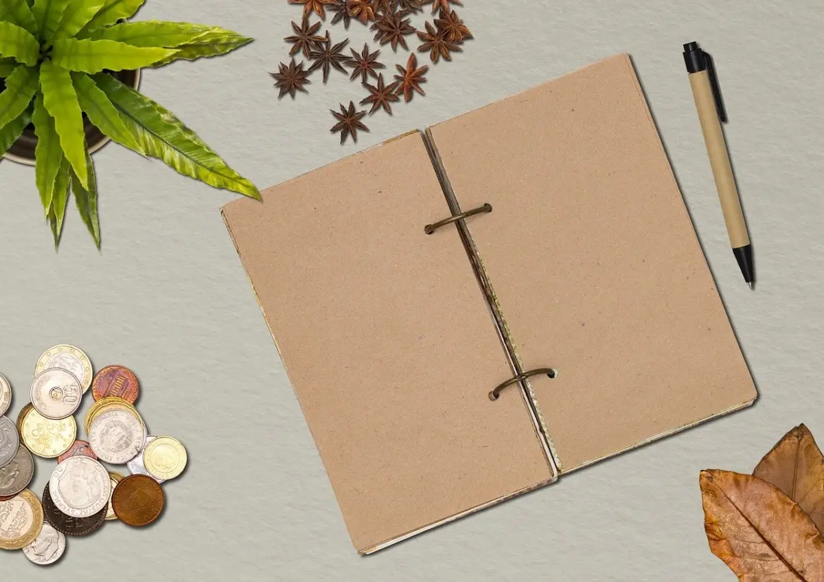노트-펜-기록-일기-돈