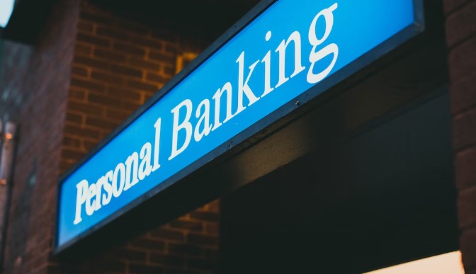 은행-전광판-이미지