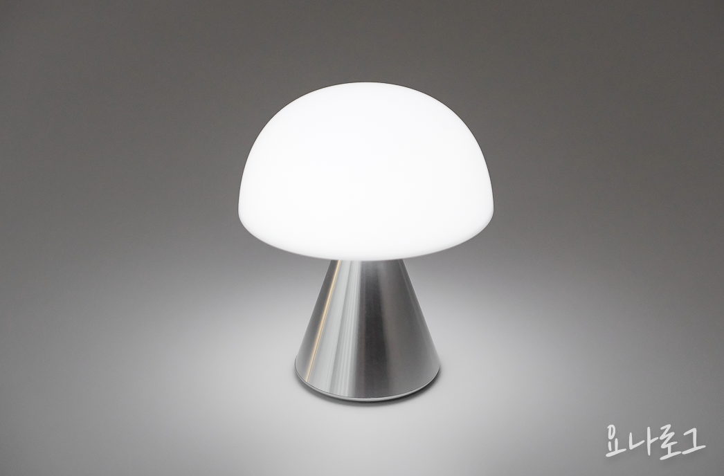 조명추천 무드등추천 인테리어 집들이 집들이선물 렉슨 렉슨미나 렉슨무드등 예쁜조명 예쁜무드등 무드등 여자친구선물 남자친구선물 대학생선물 여자친구선물추천 남자친구선물추천 오늘의집 LEXON LEXONMINA