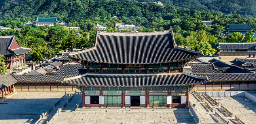 근정전