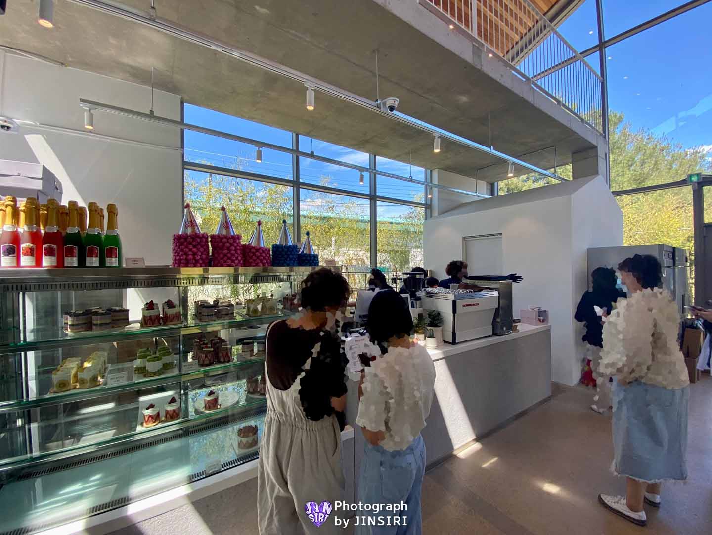 ๊ฒฝ๊ธฐ ๊ณ ์ ๋์๊ตฌ ์์ธ๊ทผ๊ต ์ ์ ์นดํ์ถ์ฒ ์ผ์ดํฌ ๋ง์ง