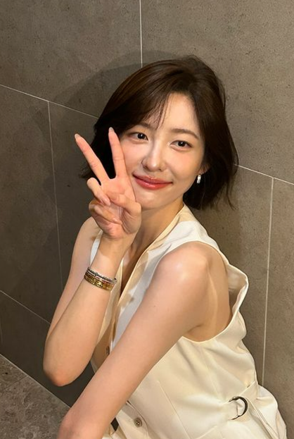 박지현 : 집안 나이 성형 프로필 히든페이스